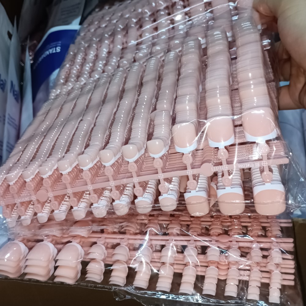 Nail Art Pink - 120 個のスクエアトゥネイルチップ - ショートフレンチチッププレス足の爪にピンクソフトジェルトゥネイルチップフルカバーフェイクトゥネイルエクステンション