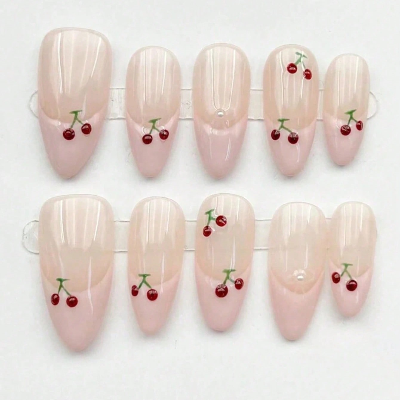 10個入りミディアムアーモンドヌードピンク手描きチェリーネイ - Nail Art Pink のレビューと価格