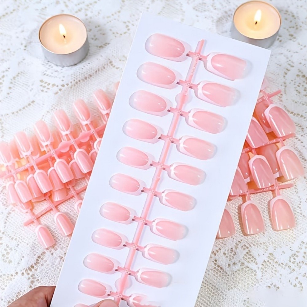 120個入りショートスクエアフレンチチッププレスオンネイル、 - Nail Art Pink のレビューと価格