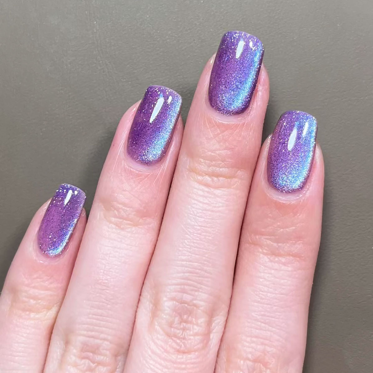 女性のための短い正方形の偽のバレエネイル,光沢のある,緑,青 - Nail Art Gliter のレビューと価格