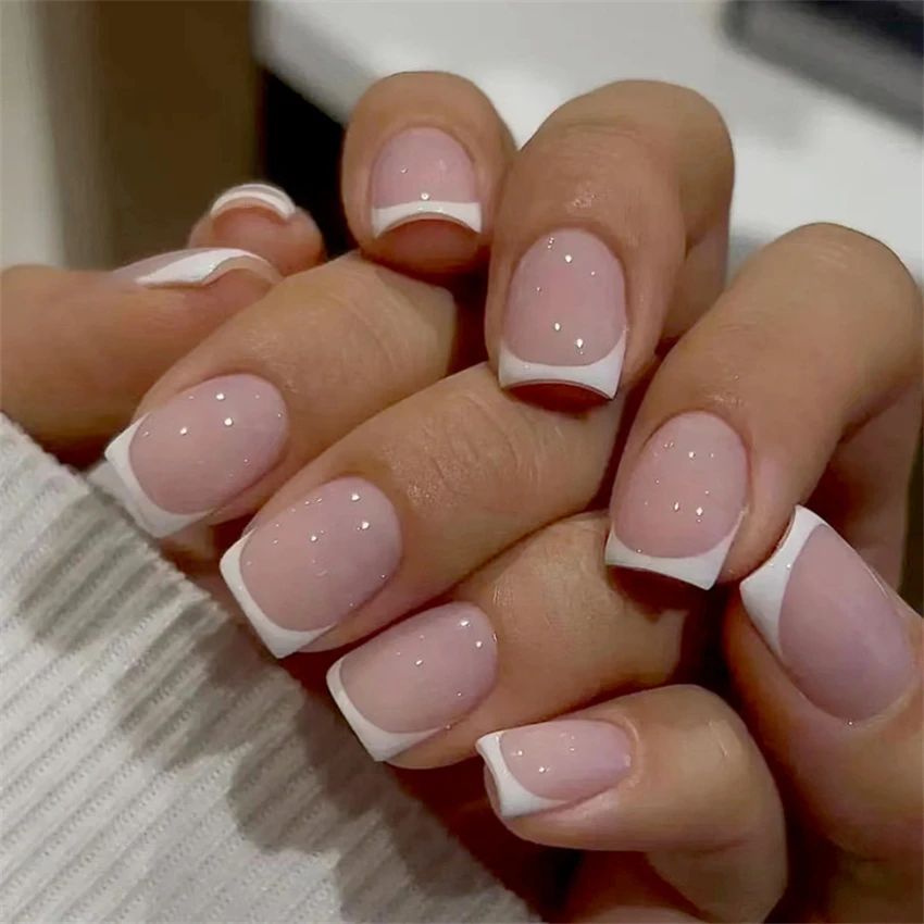 24 ピース/セットショートフレンチミニマリストネイル偽ヌー - Nail Art Pink のレビューと価格