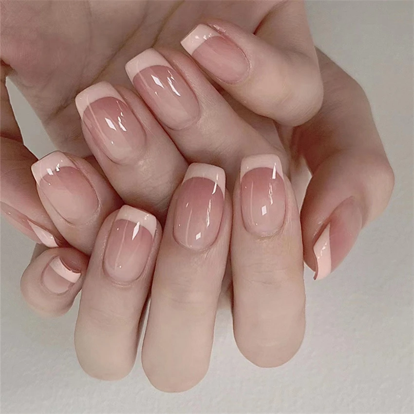 24 ピース/セットショートフレンチミニマリストネイル偽ヌー - Nail Art Pink のレビューと価格
