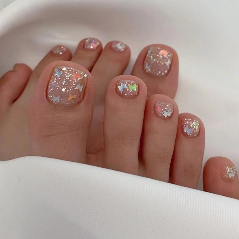 24枚入り ワインレッド ショートスクエアヘッド トゥネイル - Nail Art Gliter のレビューと価格